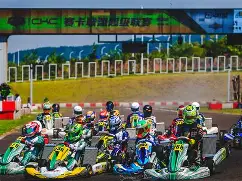 赛后体能课后，马德里竞技状态回暖备战法甲，气氛紧张，身体对抗强度拉满(巴萨vs皇家马德里7比0)