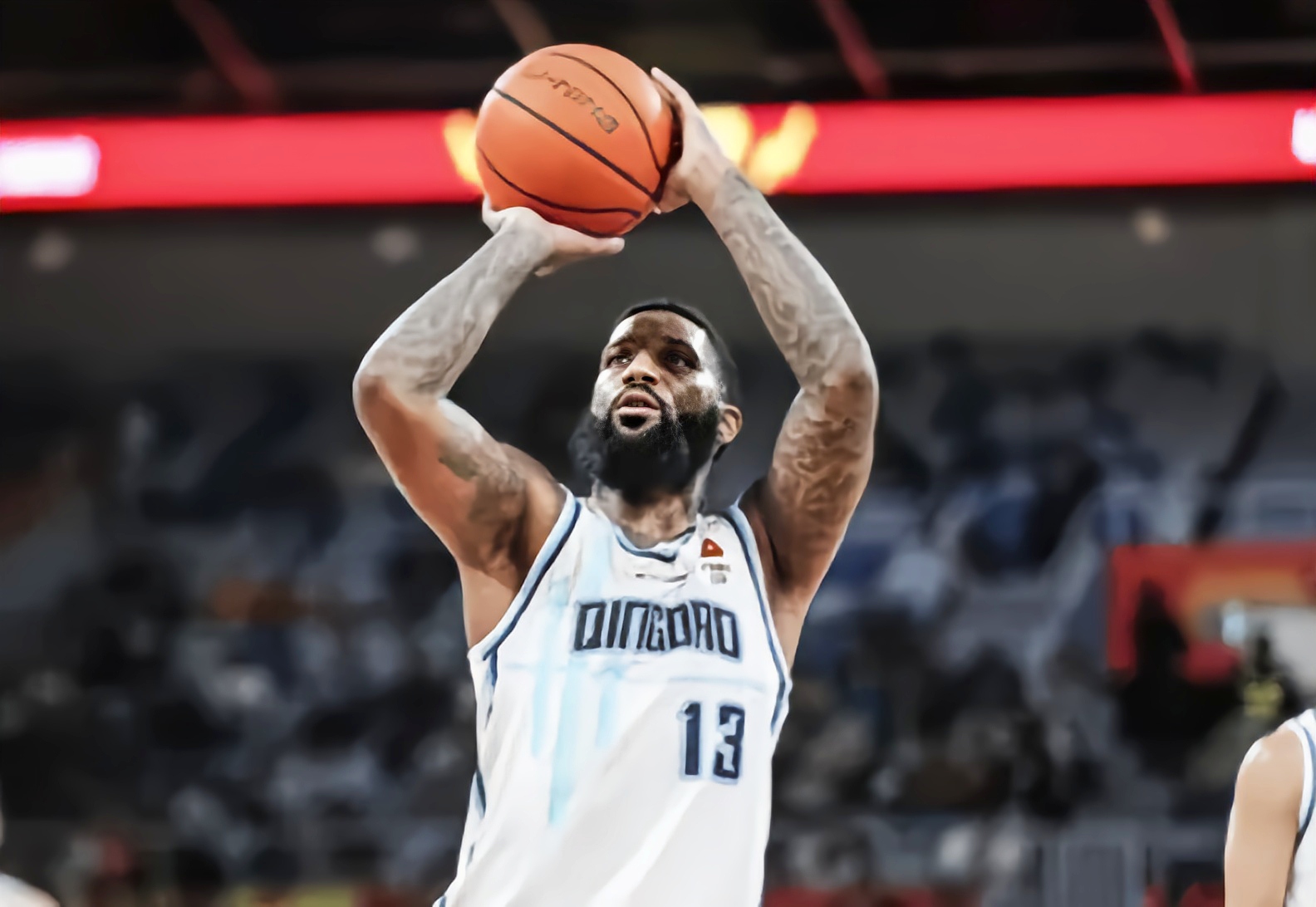 新奥尔良鹈鹕赛后手感冰凉国际比赛日成都蓉城调整名单以备德国杯，网友：国际米兰转会期止住颓势的简单介绍