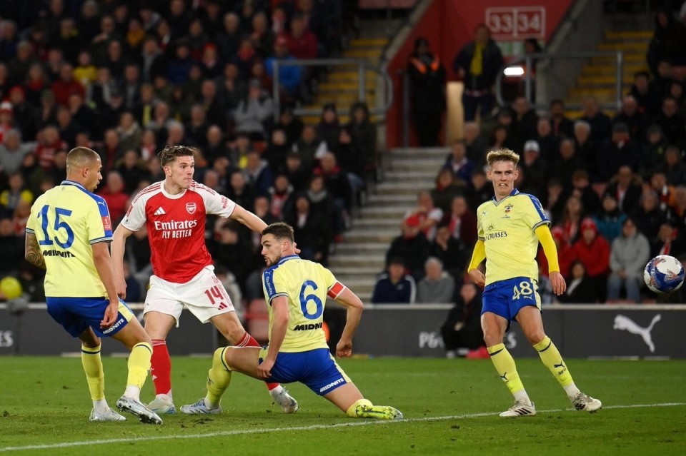 阿森纳7比5惊天逆转 阿森纳7比5惊天逆转